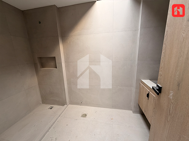 Proyecto Inmobiliario de Lujo en Cuenca – Calle Roma (CV3826)