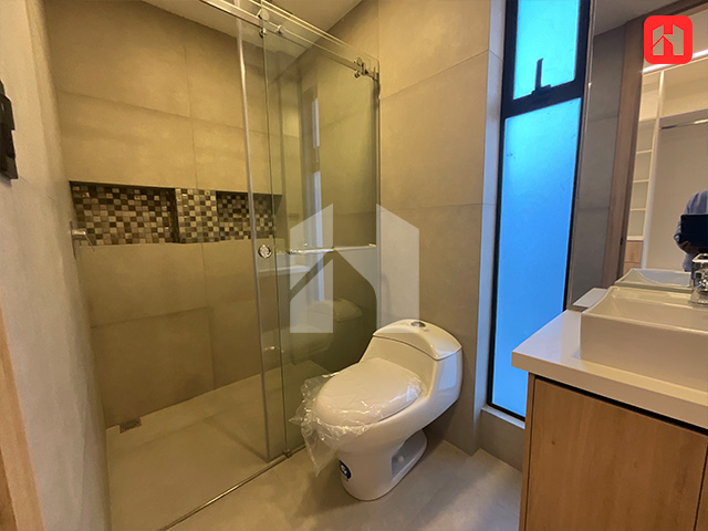Vendo casa moderna en Cuenca – EMOV MISICATA (CV3906)
