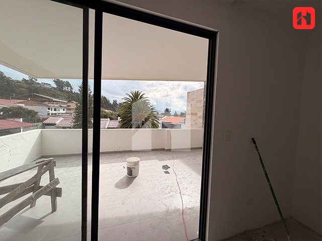 Proyecto Inmobiliario de Lujo en Cuenca – Calle Roma (CV3826)