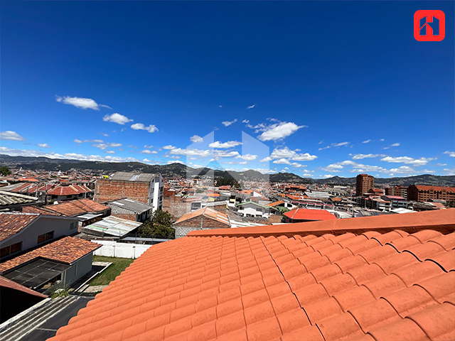 Vendo casa comercial en #Cuenca– Sector Avenida de las Américas (CC4128)