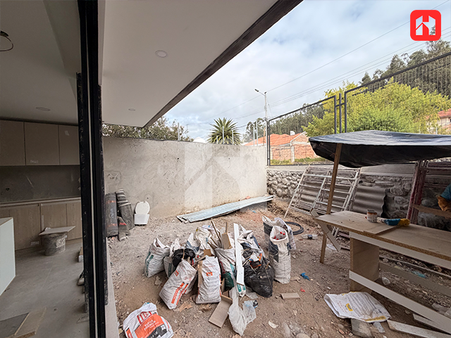 Proyecto Inmobiliario de Lujo en Cuenca – Calle Roma (CV3826)