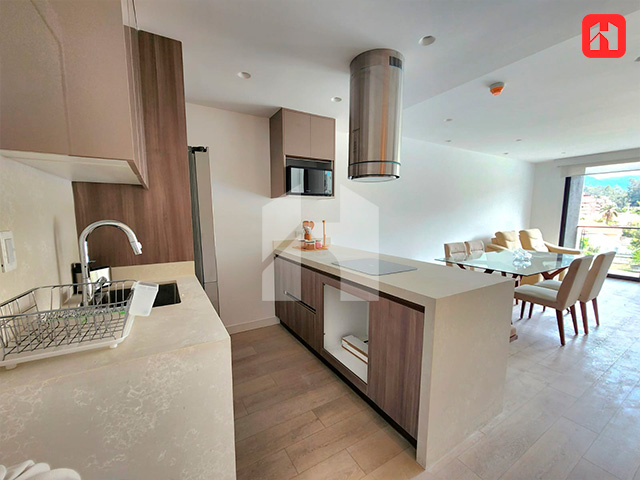 Rento hermosa suite amoblada en Cuenca – Sector Puertas del Sol (AR4103)