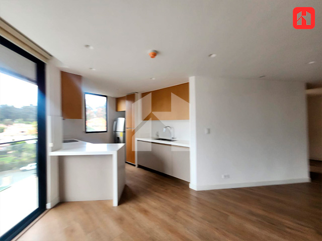 Rento hermoso departamento amoblado en Cuenca – Sector Puertas del Sol (AR4110)