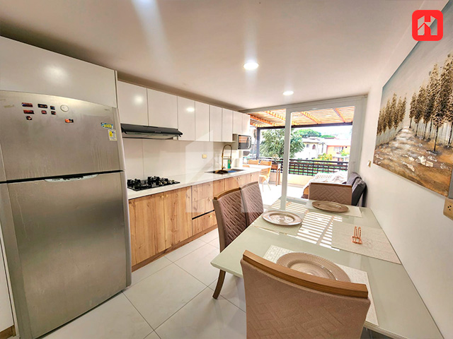 Arriendo departamento amoblado en Cuenca sector Av. Solano (AR4090)
