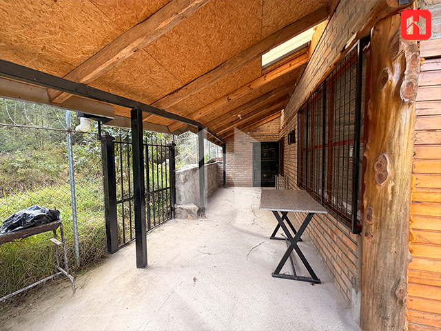 Arriendo casa con amplio espacio verde en Cuenca – Sector Rio Amarillo (AR4081)