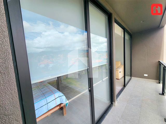 Rento hermosa suite amoblada en Cuenca – Sector Puertas del Sol (AR4103)
