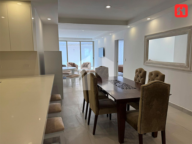 Rento hermoso departamento amoblado en Cuenca – Sector Puertas del Sol (AR4104)