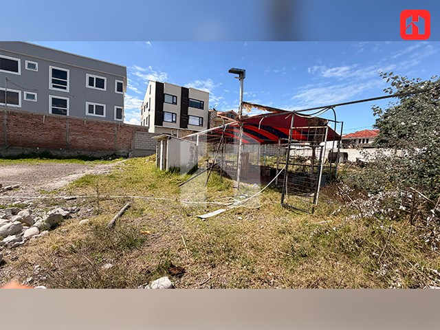  Vendo terreno en #Cuenca – Sector Isabela Católica (ST3988)