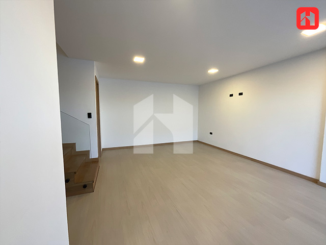 Vendo casa moderna en Cuenca – EMOV MISICATA (CV3906)