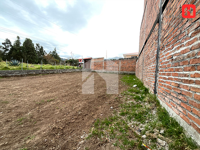 Vendo terreno en Cuenca sector Río Amarillo (ST4130)
