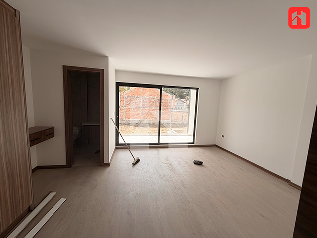 Vendo casa dentro de urbanización privada en Cuenca – Sector Ochoa León(CV4085)