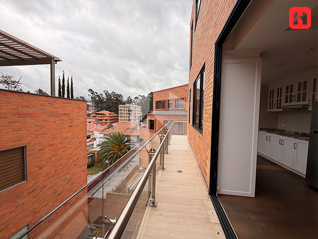Rento en Cuenca Departamento– Sector Cazhapata (AR4114)