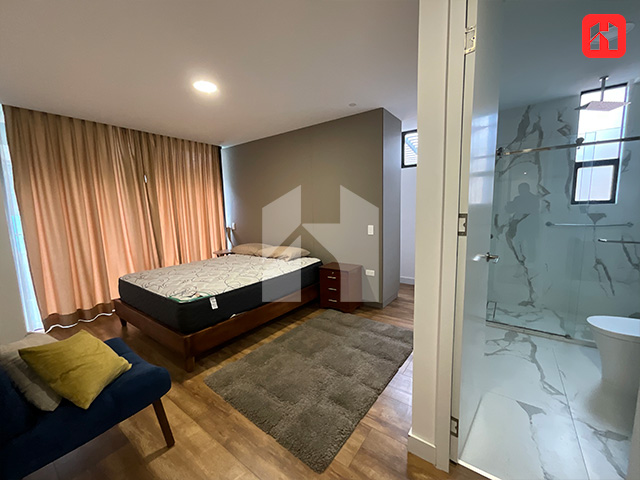 Rento en Cuenca Departamento amoblado– Sector Puertas del Sol (AR4115)