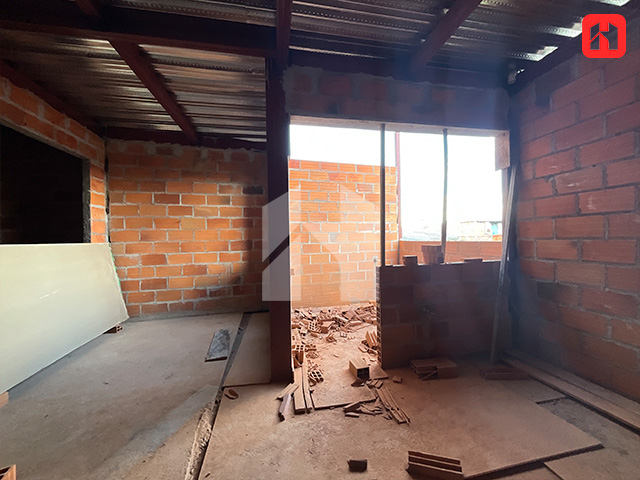 Vendo casa rentera en Cuenca sector Basílica (CC4123)