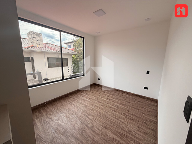 Vendo hermosa casa en Cuenca – Sector El Cebollar (CV4102)