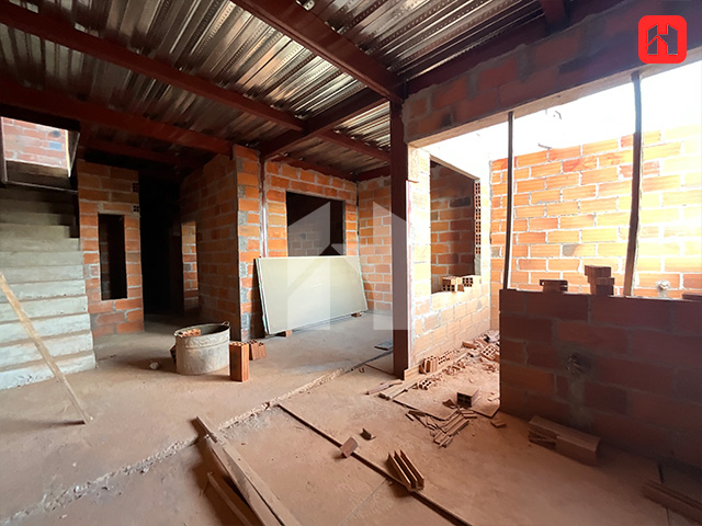 Vendo casa rentera en Cuenca sector Basílica (CC4123)