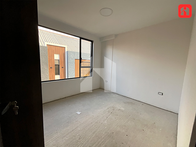 Vendo casa rentera en Cuenca sector Basílica (CC4124)