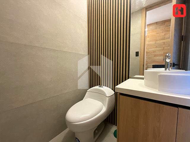 Vendo casa moderna en Cuenca – EMOV MISICATA (CV3906)