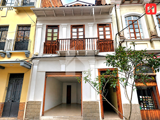 Vendo Casa Comercial en Cuenca – Sector Centro Histórico (CC4138)