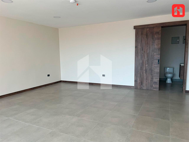 Rento local comercial en Cuenca – Sector Narancay (AR4154)