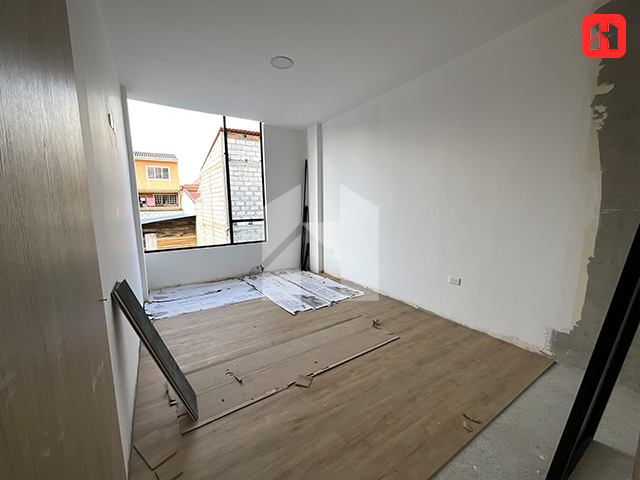 Vendo Casas en Cuenca Sector Ricaurte. Aplica Crédito Miti Miti (CV4139)