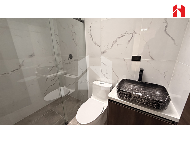 Vendo casa en Cuenca sector Mall de Racar (CV3983)