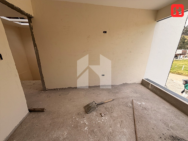 Vendo casa en Cuenca – Sector Baños. Aplica al Crédito Miti Miti (CV4141)