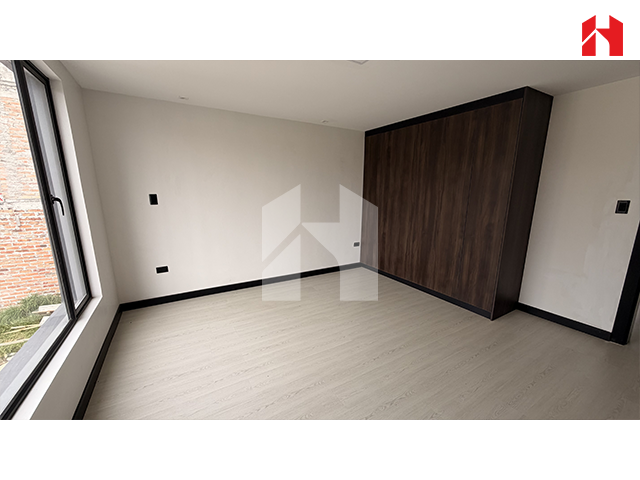 Vendo casa en Cuenca sector Mall de Racar (CV3983)