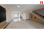 Vendo casa en Cuenca sector Mall de Racar (CV3983)