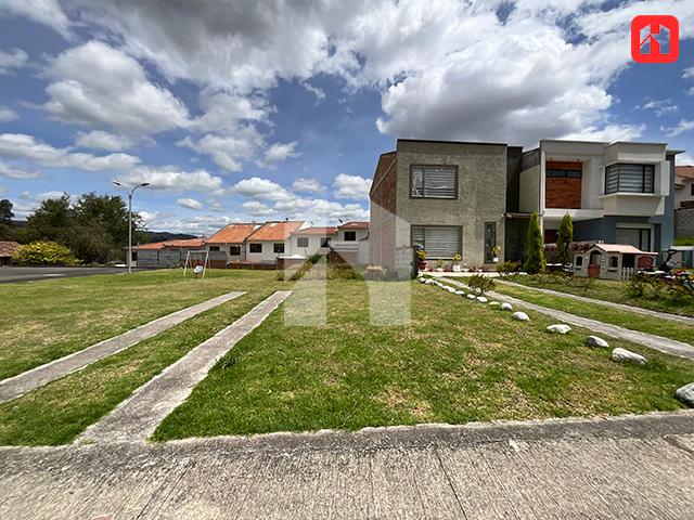 Vendo terreno en Cuenca sector Baguanchi (ST4147)