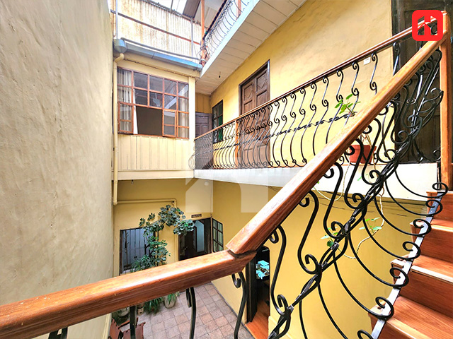 Vendo Casa Comercial en Cuenca – Sector Centro Histórico (CC4138)