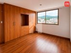 Rento departamento dúplex en Cuenca – Sector Av. Solano (AR4156)