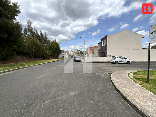 Vendo terreno en Cuenca sector Baguanchi (ST4147)