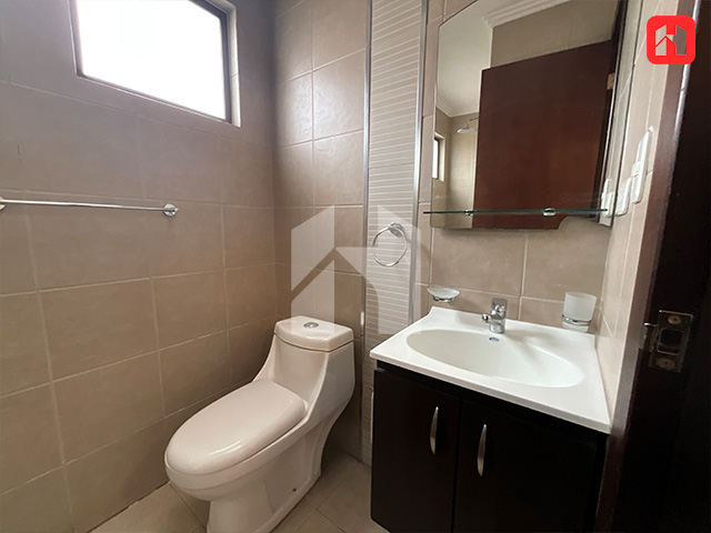 Vendo Casa Rentera en Cuenca Sector los Cerezos (CC4145)