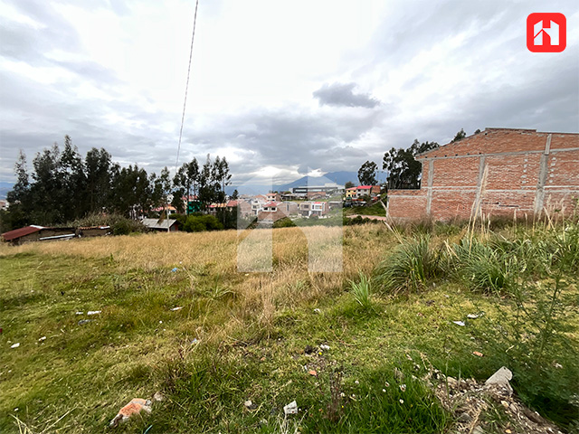 Vendo terreno plano ideal para condominio en Cuenca-sector Racar (ST4157)