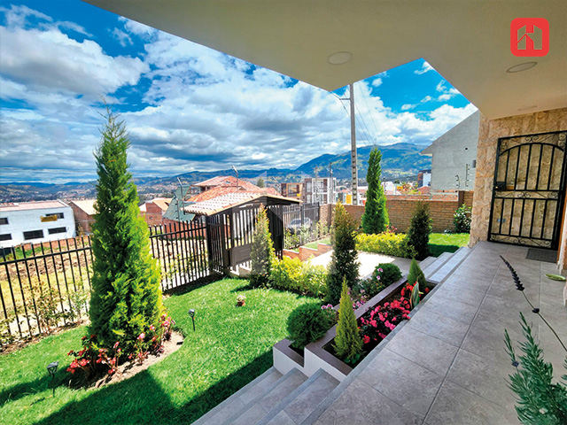 Arriendo casa amoblada en Cuenca – Sector el El Tejar (AR4169D)