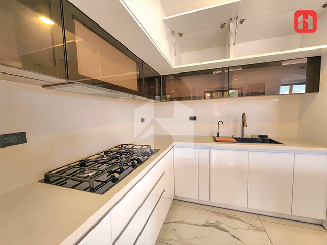 Arriendo departamento de lujo – sector El Batán (AR4174D)