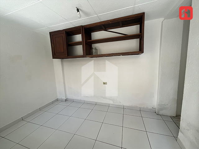 Arriendo hermosa Casa en Cuenca – Sector Av. Pumapungo (AR3853)