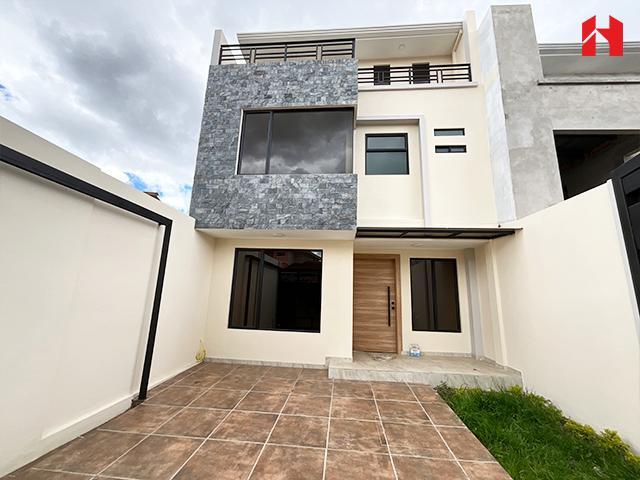 Arriendo casa en Cuenca – Sector Río Amarillo (AR3933)
