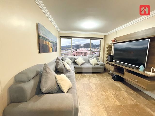 Arriendo en Cuenca Departamento amoblado– Sector Av. 12 de Octubre (AR4160)