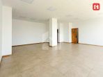 Arriendo local comercial en Cuenca – Av. Remigio Tamaríz (AR4184D)
