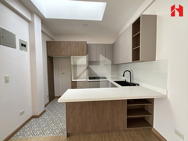 Vendo casa en Cuenca – Sector Los Cerezos- Crédito Miti Miti (CV3877)