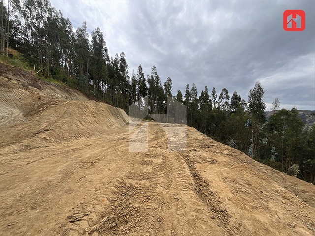 Vendo terreno en #Cuenca – Sector La Dolorosa de Ricaurte (ST4161)