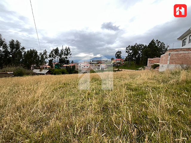 Vendo terreno plano ideal para condominio en Cuenca-sector Racar (ST4157)